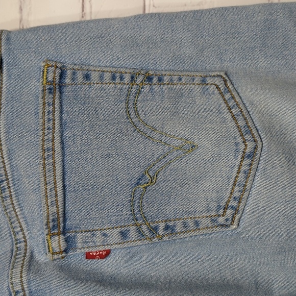 Women's Levi's Super low Boot Cut Jeans Sz. 9M Jr. 31" Inseam - Picture 6 of 9